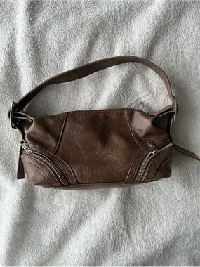 ꒰ঌ ໒꒱ Tuscan Brown shoulder bag